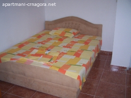 Apartman u Sutomoru za 3 osobe