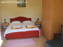 Herceg Novi Apartmani i sobe Savija HN,Topla