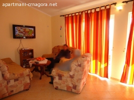 stan-apartman  70m2, sutomore, 35 eur dnevno